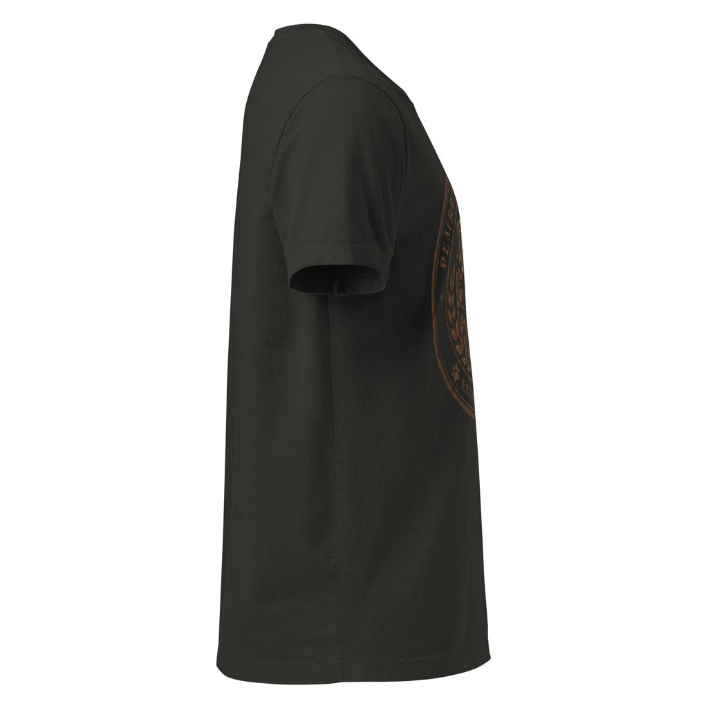Unisex oversized t-shirt in black with a vintage design, showcasing a laid-back streetwear style.